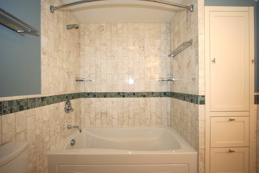 Minneapolis Bryn Mawr Bath Remodel